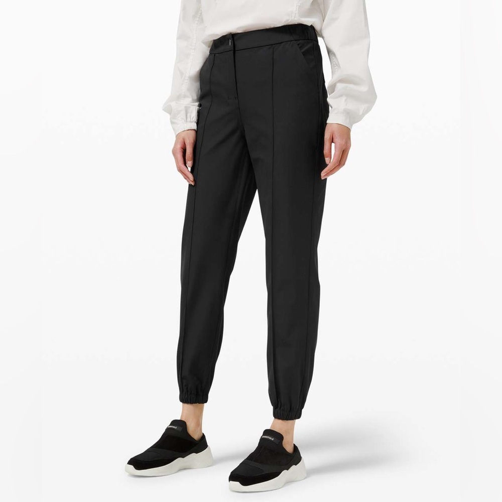 Lululemon Warpstreme High Rise 7/8 Jogger Black Size 31